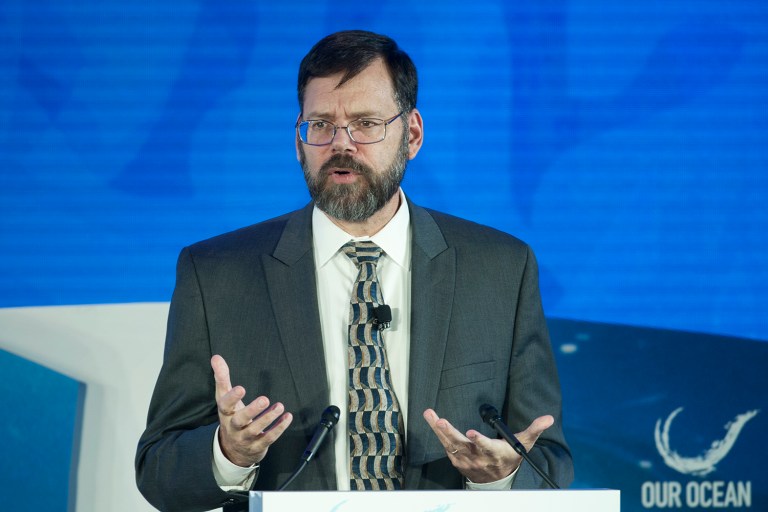 —œThere’s a huge political momentum; entry into force now really shapes the agreement and the structure,—&pound; Jonathan Pershing, the special envoy for climate change, told reporters. (AP Photo)