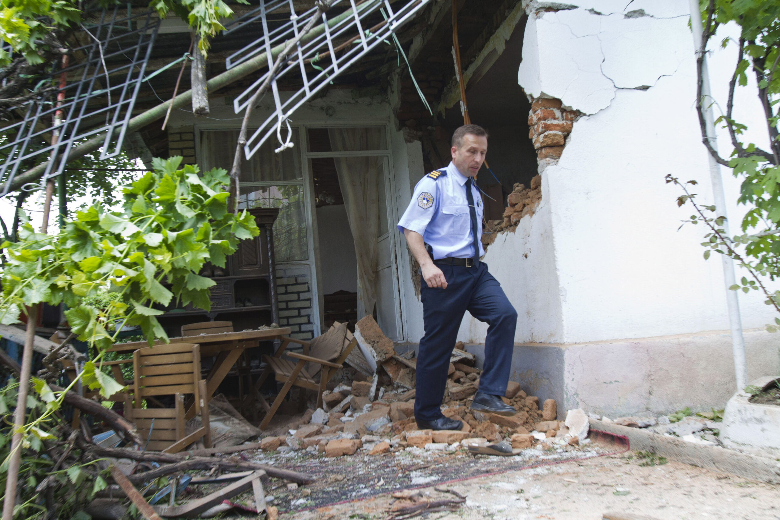 Blast rocks Kosovo power plant; at least 3 dead
