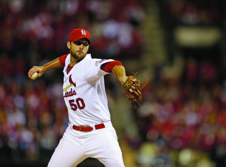 Cardinals close in on return trip to World Series by beating Giants