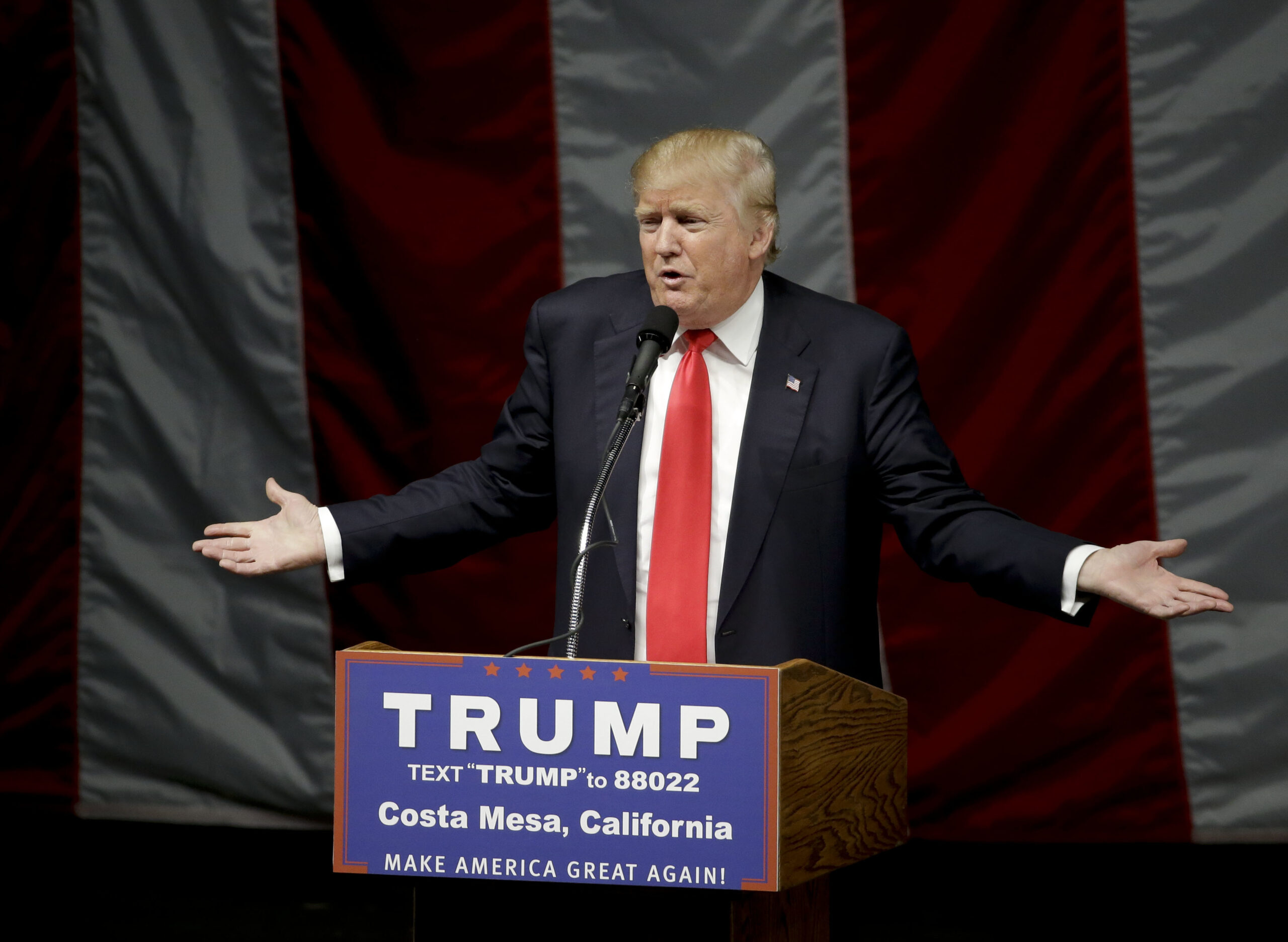 Tweeting Trump: Clinton is one of the ‘all time great enablers’