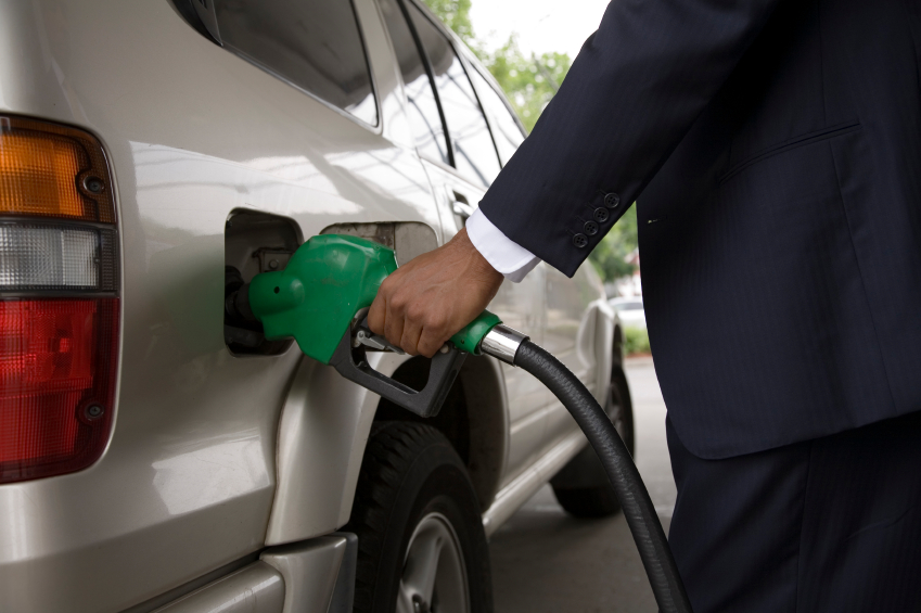 Lower gas prices prove a valuable stocking stuffer
