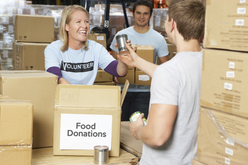 Volunteering fell to the lowest rate in 2013 since the government has been measuring it, the Bureau of Labor Statistics reported Tuesday. (Photo: Thinkstock)