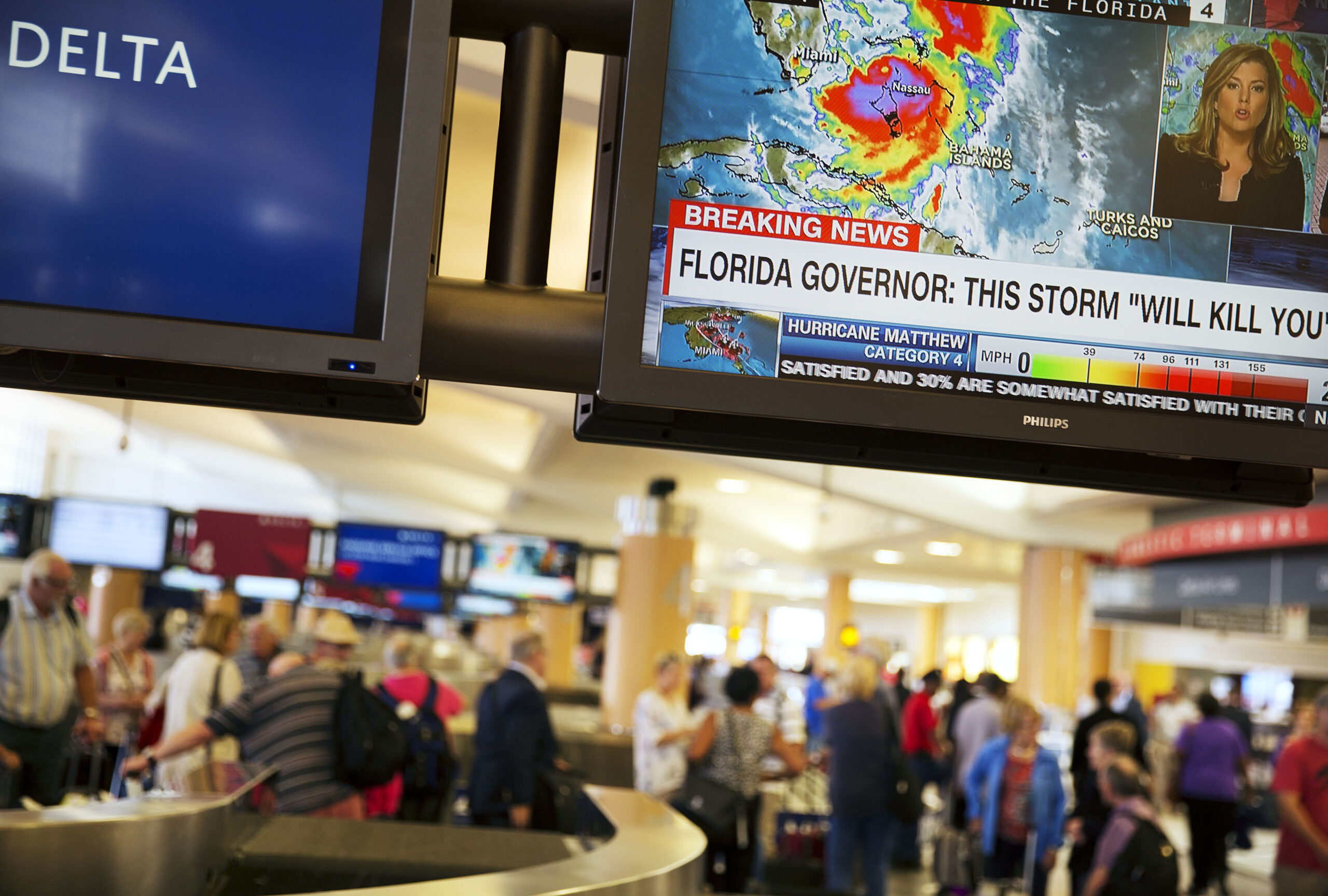 Clinton campaign manager calls for Fla. voting accommodations due to hurricane