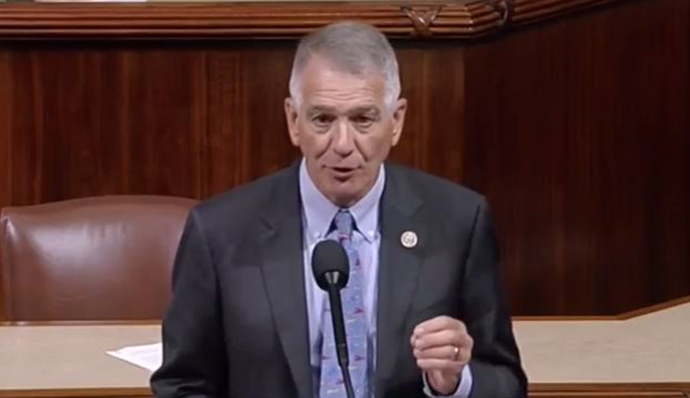 House Republican says Democrats favor illegal immigrants over children