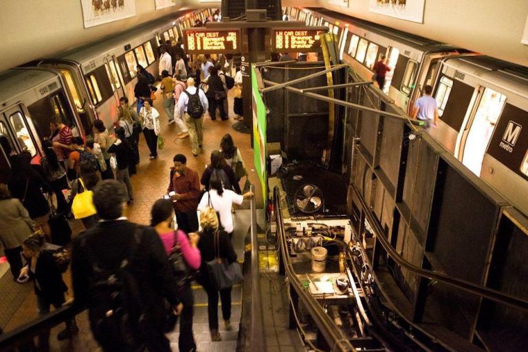 Farragut North repairs to be suspended for 10 months