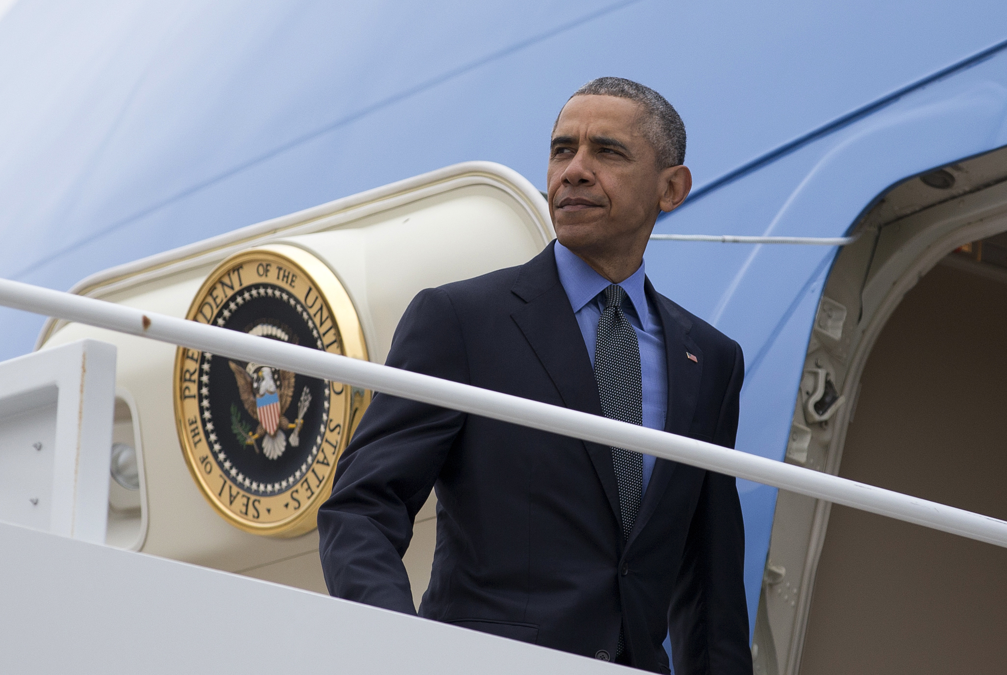 Army captain sues Obama over Islamic State actions