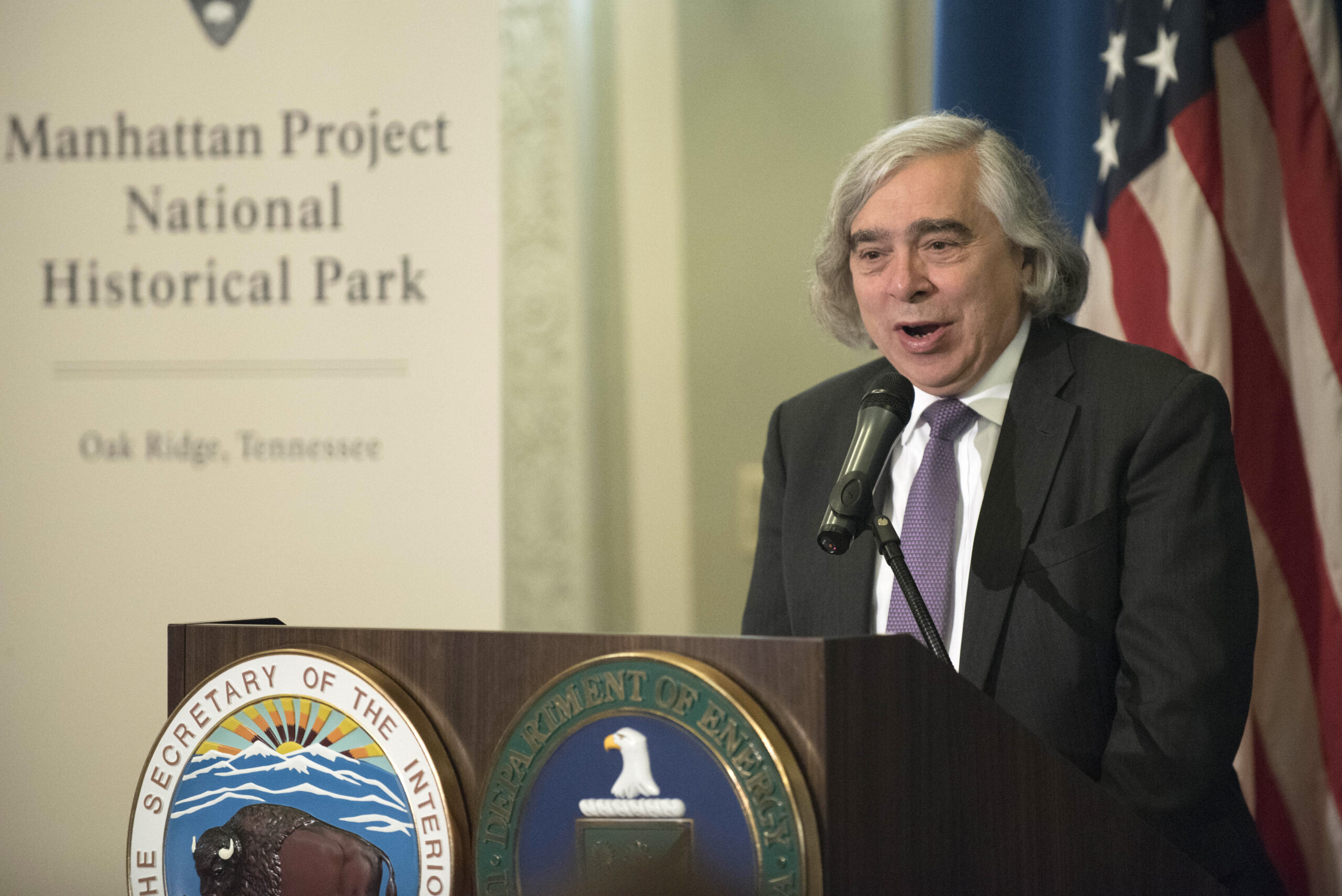 Moniz: Fossil fuels will have a role in energy future
