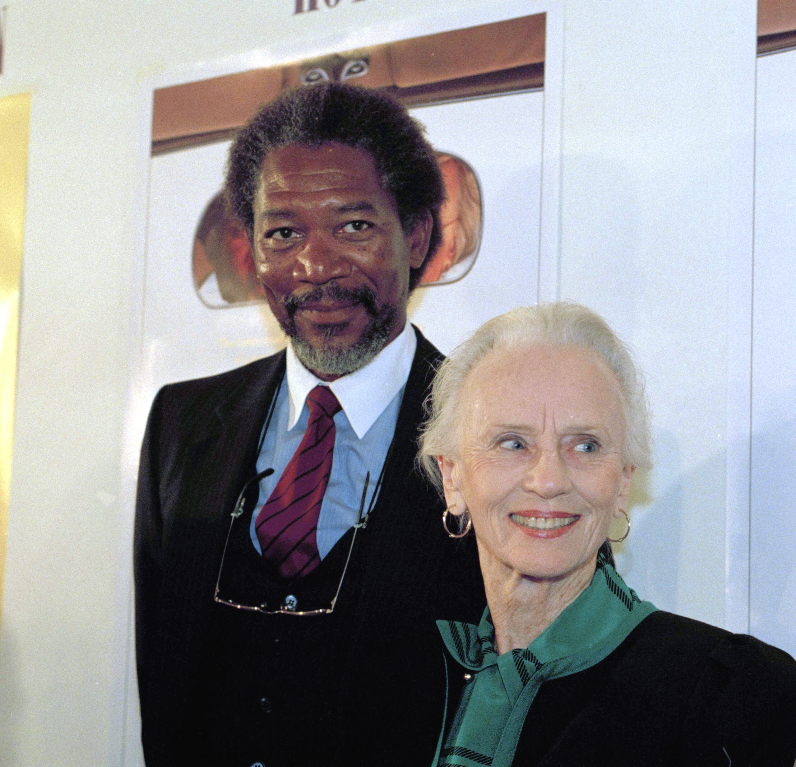 Hillary uses church, Morgan Freeman to woo S.C. voters in new ad