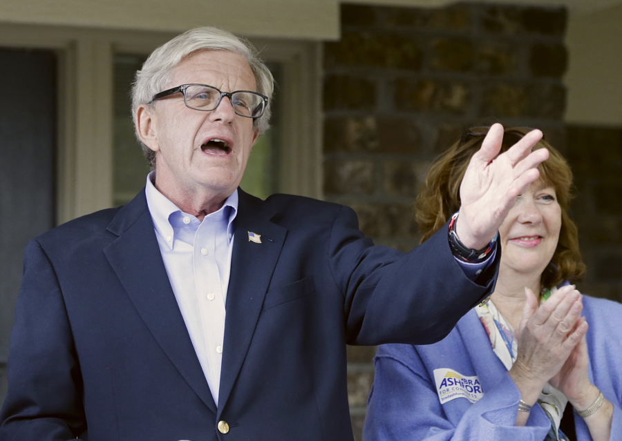 Dems demand balanced budget amendment to Constitution