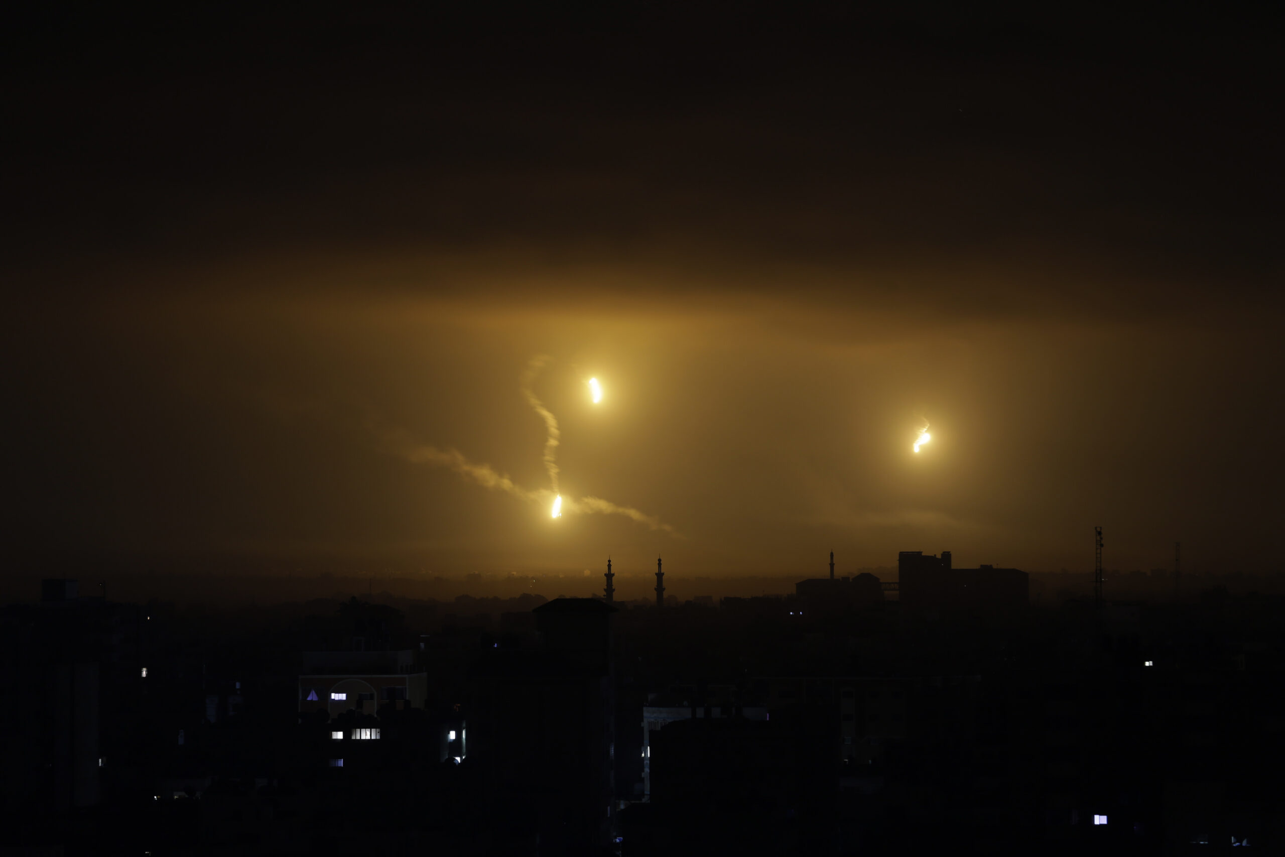 Heavy Gaza fighting ahead of proposed 3-day truce