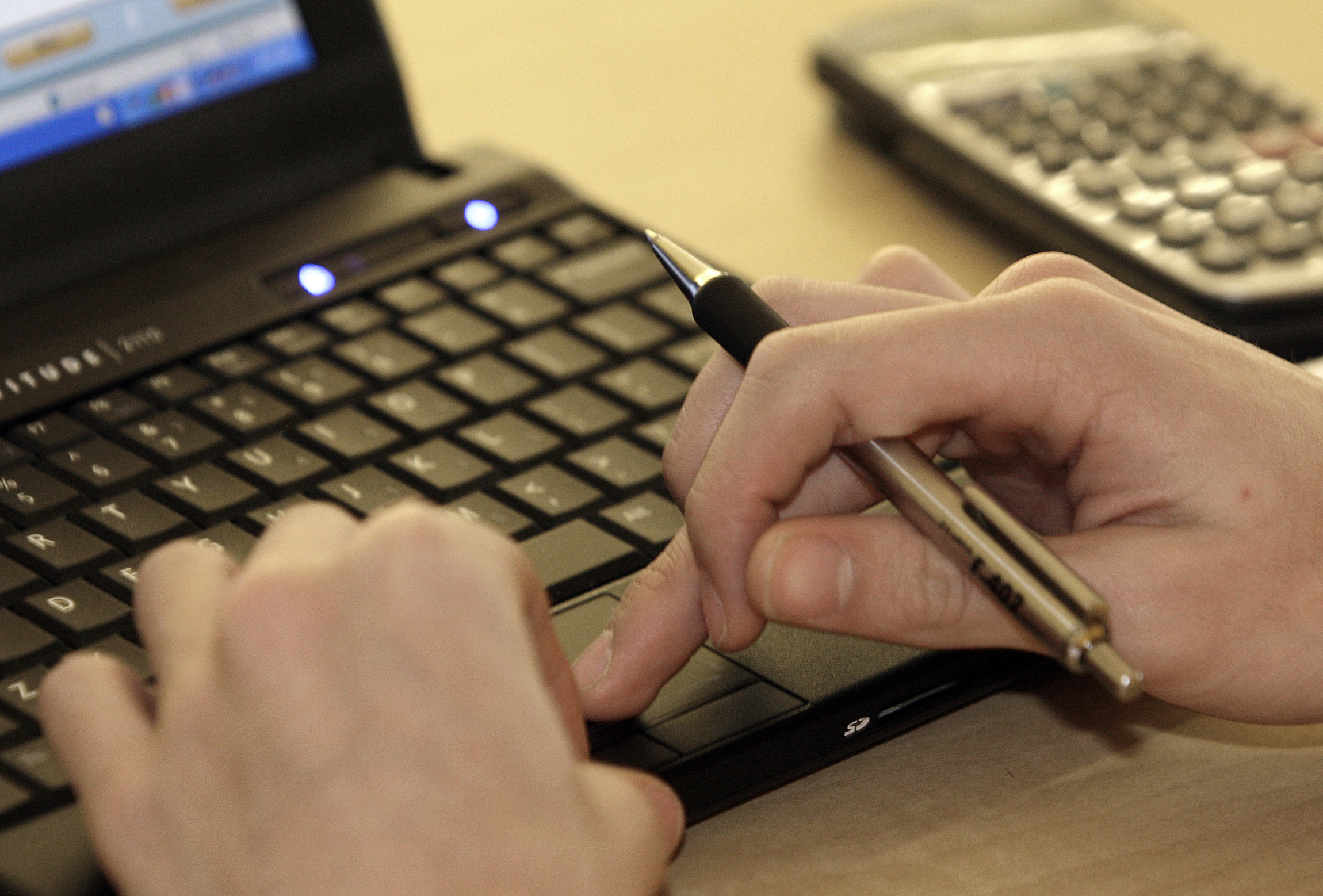 House panel votes to ban feds from reading emails without a warrant