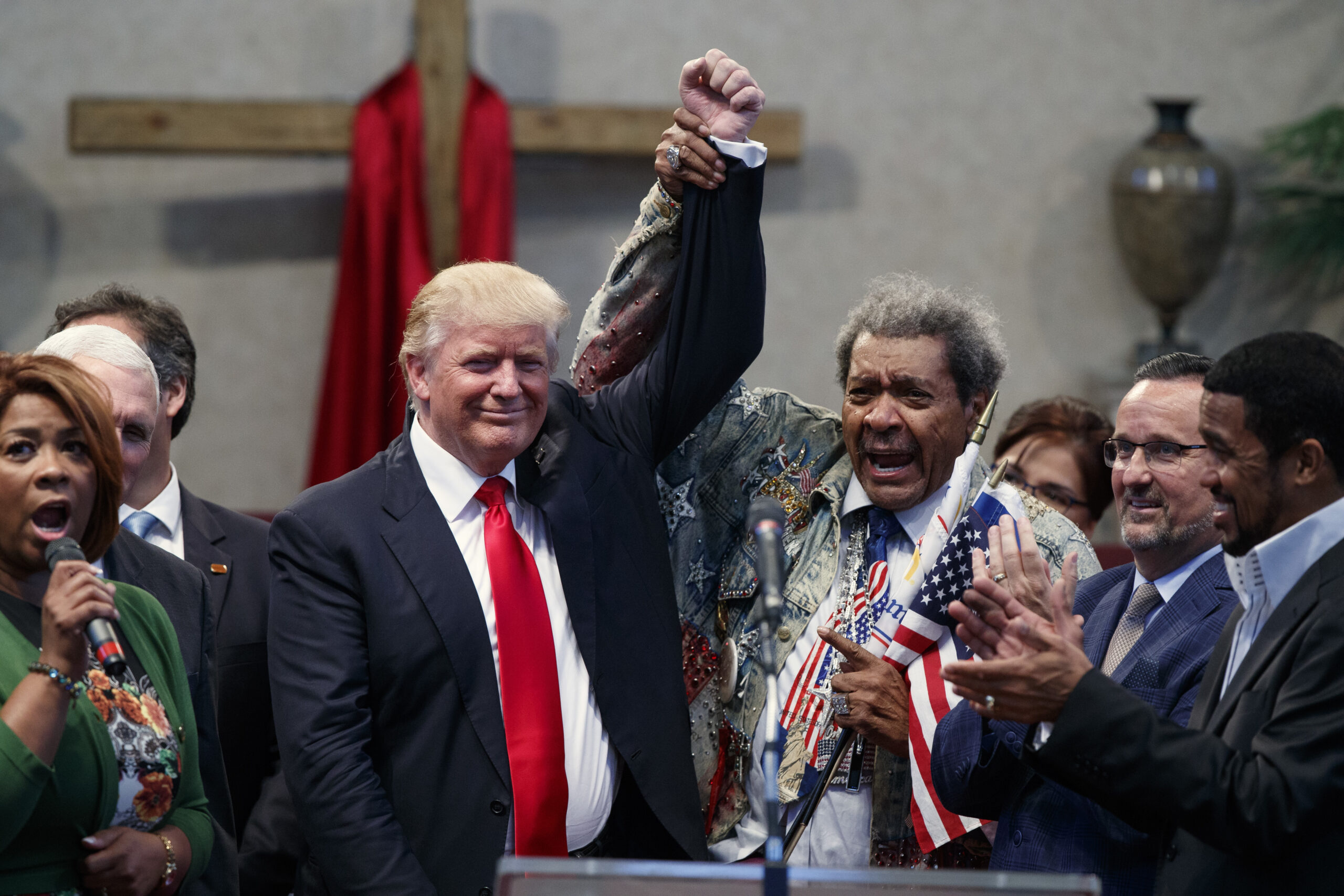 Democrats play race card against Trump