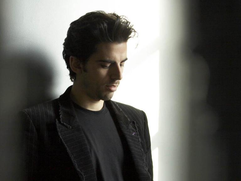 Singer Tony DeSare and BSO deliver a musical valentine