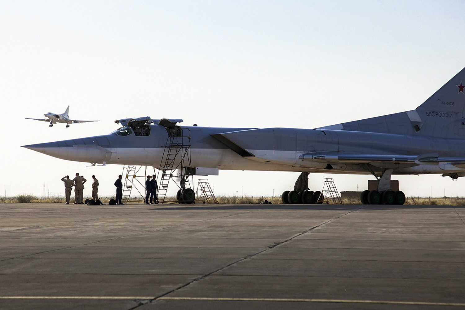 U.S. commander warns of possible conflict with Russia, Syria