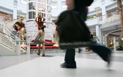 Black Friday creeps into Thanksgiving