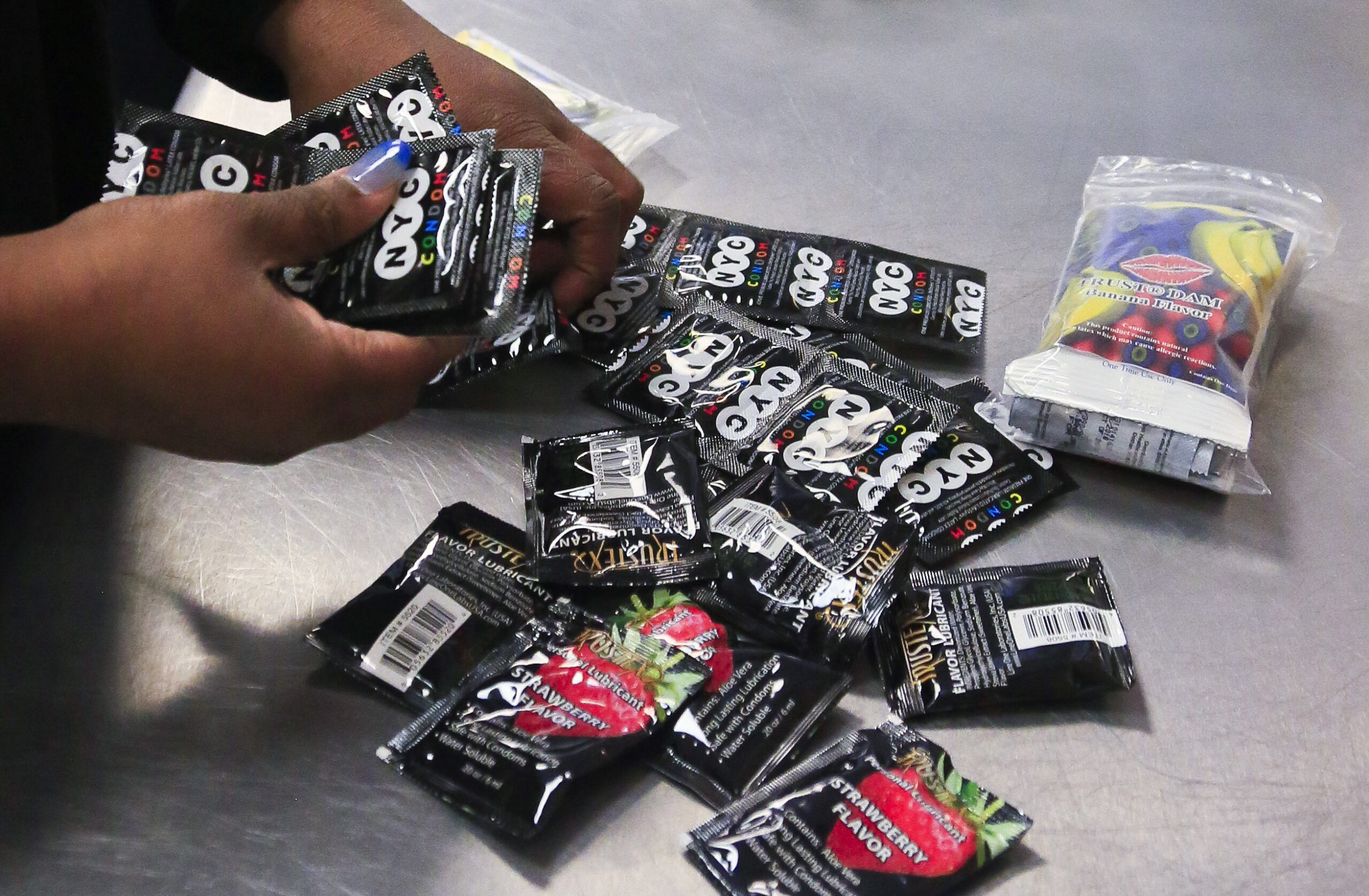 Researchers: Free condoms in schools increased teen pregnancies