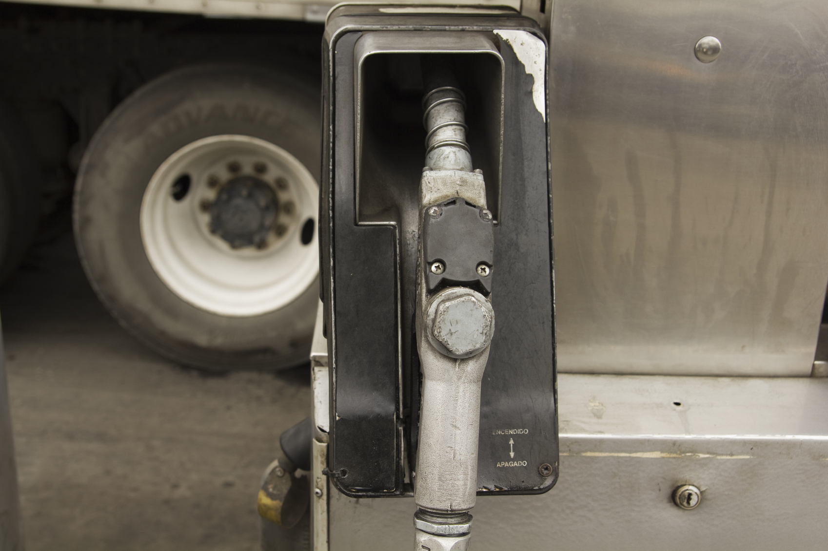 Post office’s contractor gas credit card program is ‘not manageable,’ IG says