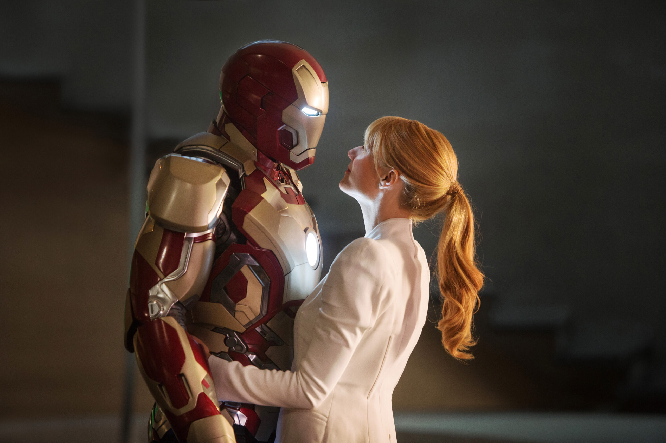 ‘Iron Man 3’ finishes with $174.1M opening weekend