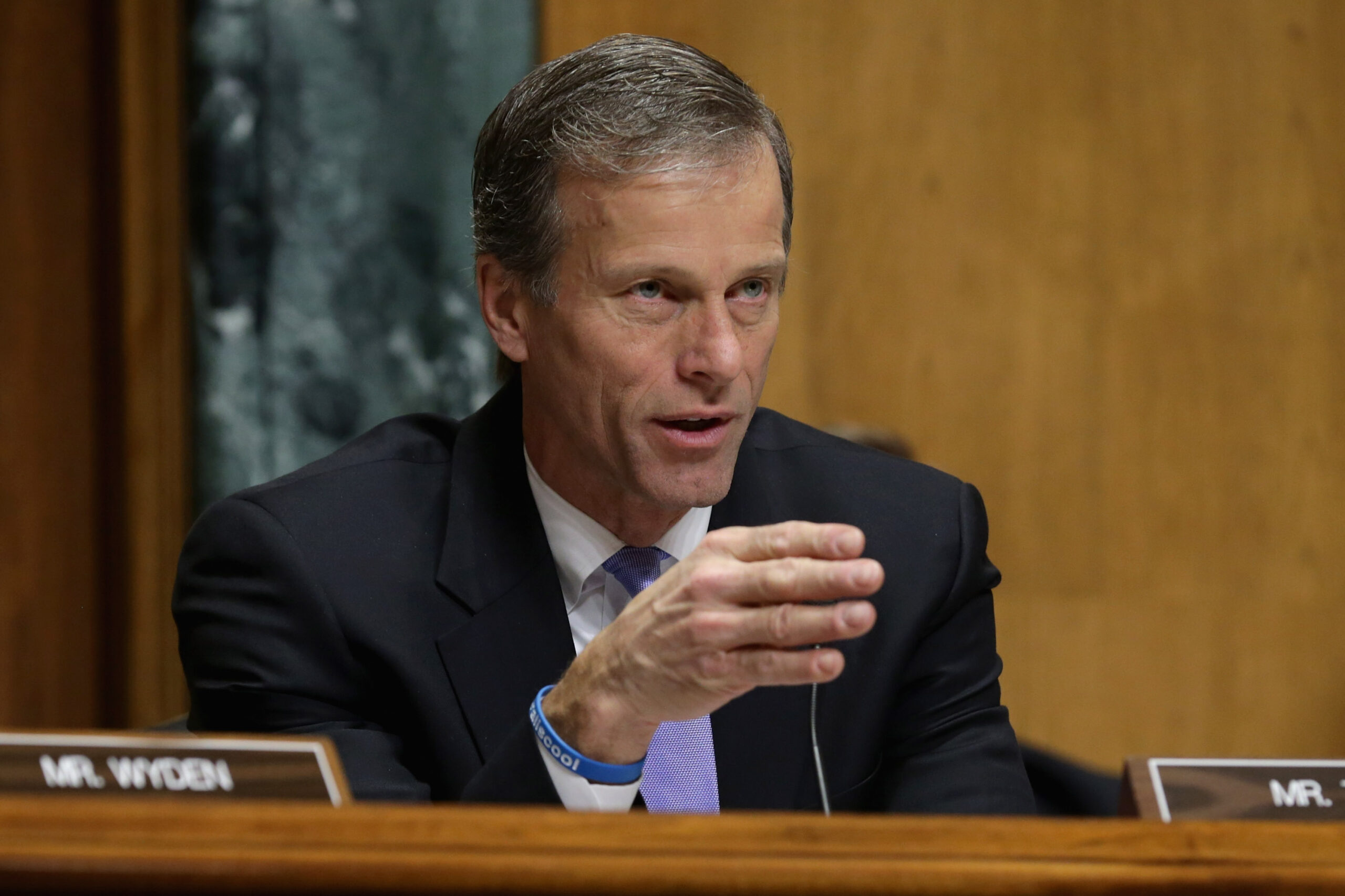 Sen. John Thune to revive ozone bill