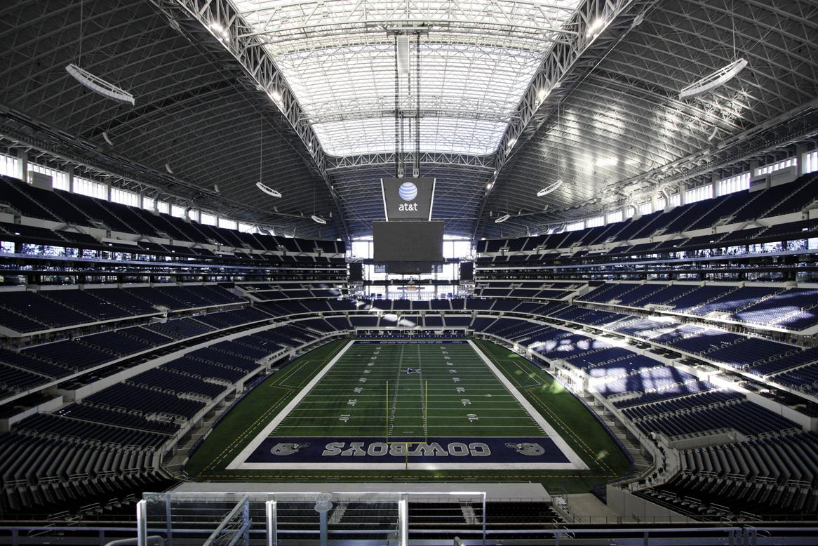 NFL Warns Texas There Could Be Consequences for ‘Bathroom Bill’