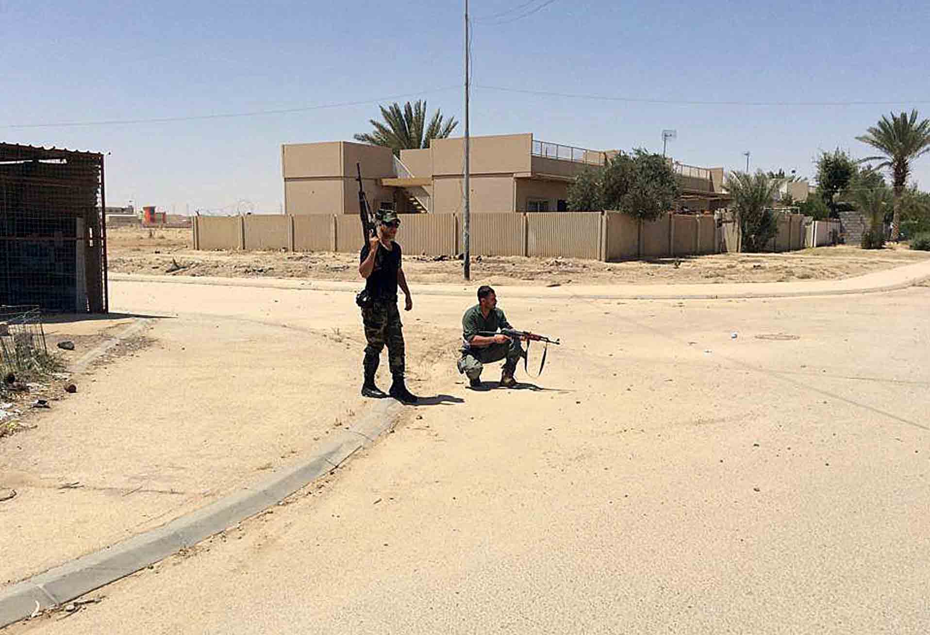 ISIS controls majority of Ramadi, ‘situation dire’