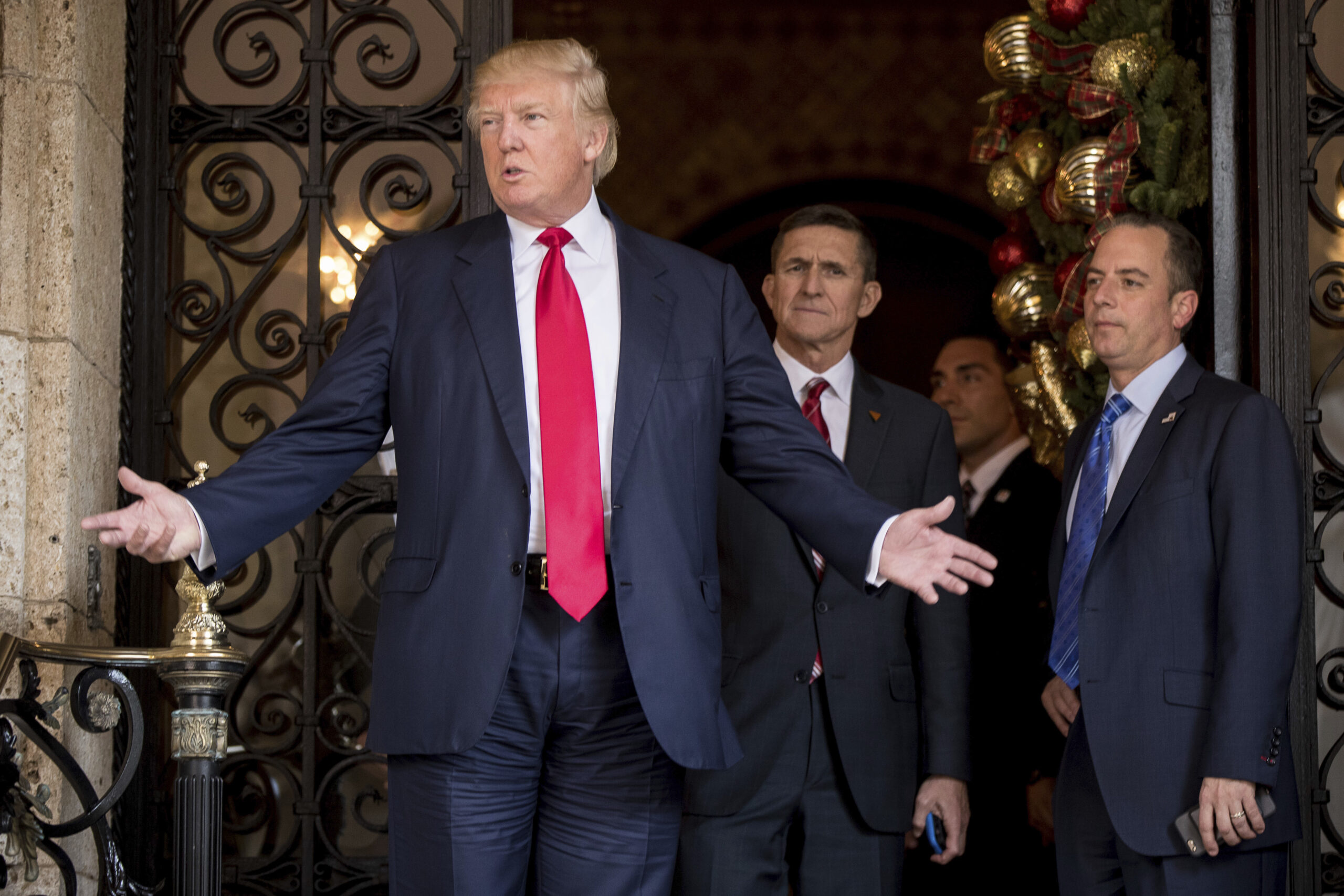 Trump team working right up to Christmas break