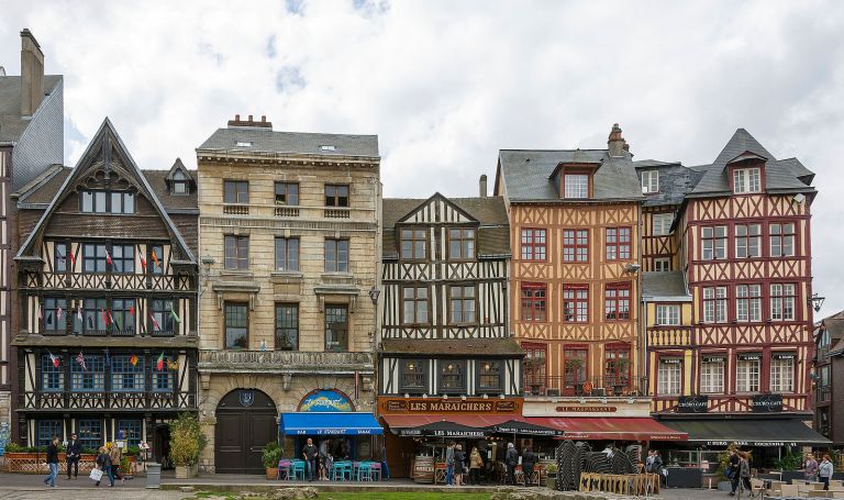 Prufrock: Over-Interpreting ‘Frankenstein’, Reading Burned Books, and the World’s Largest Picture Frame