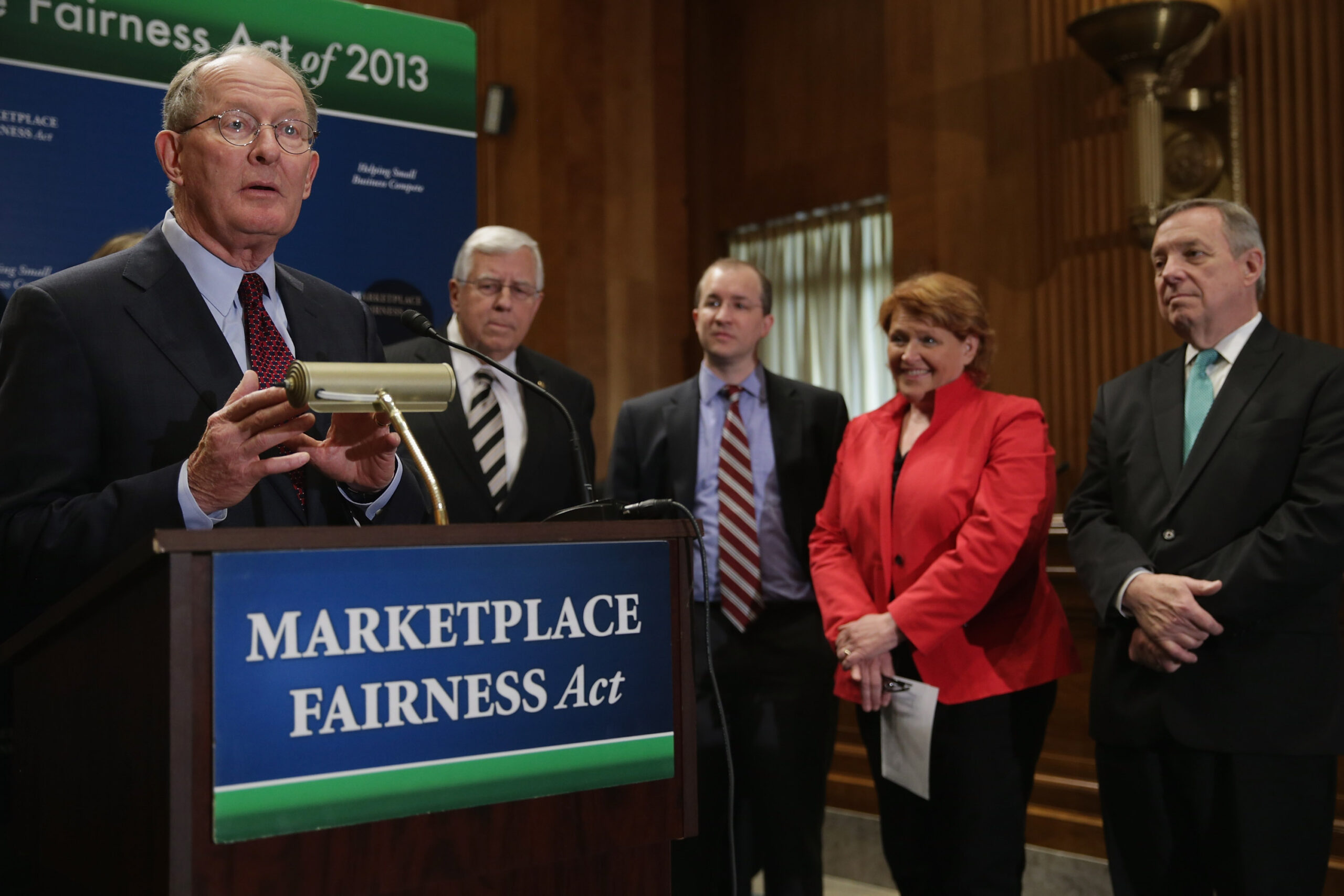 Internet sales tax bill re-introduced in Senate