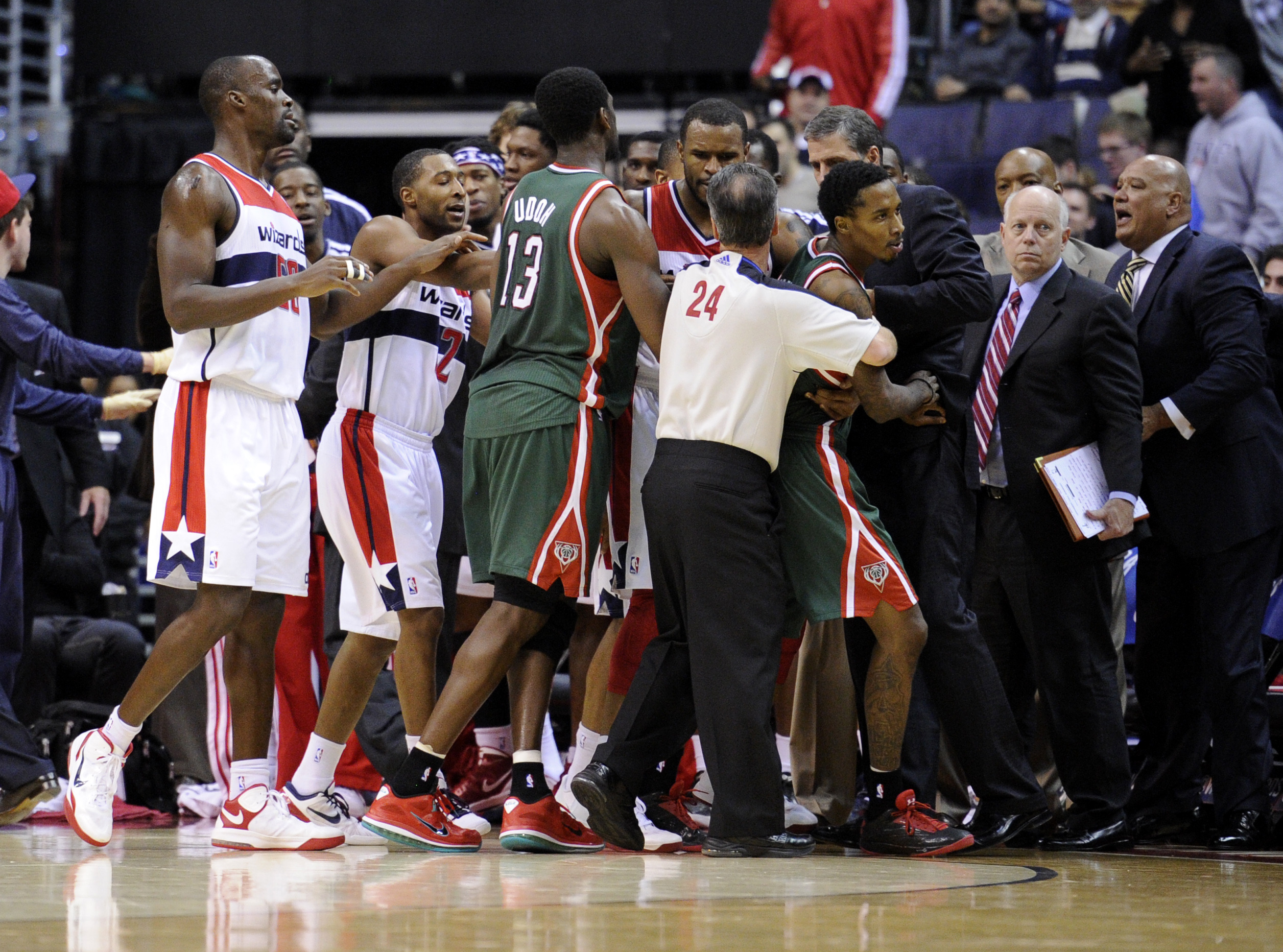 Beal paces Wizards but tossed late in loss