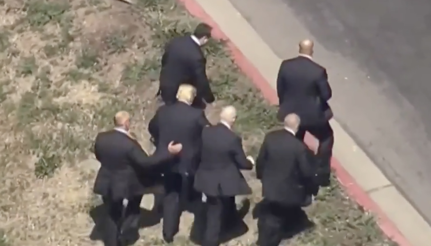 Watch: Trump jokes about crossing the border at GOP luncheon