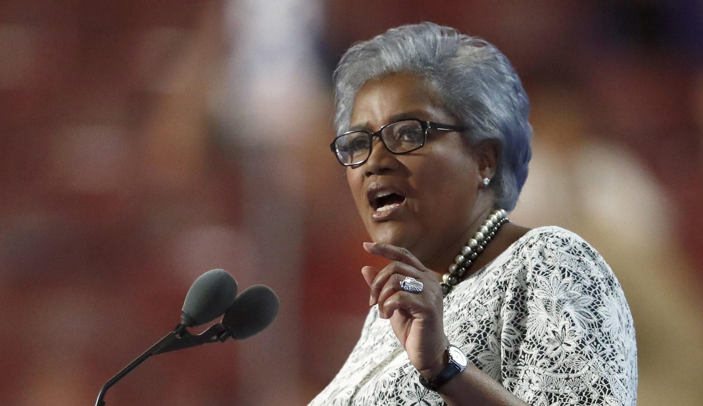 Now Donna Brazile doesn’t know if she gave the debate questions to Hillary Clinton
