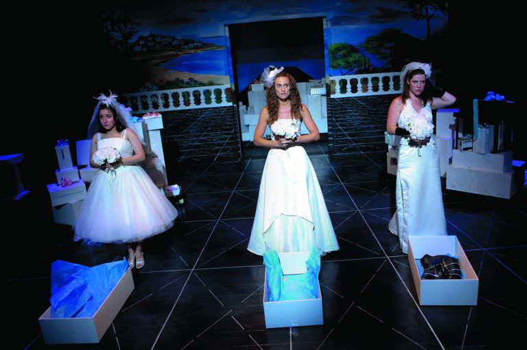 ‘Big Love’ offers small delights