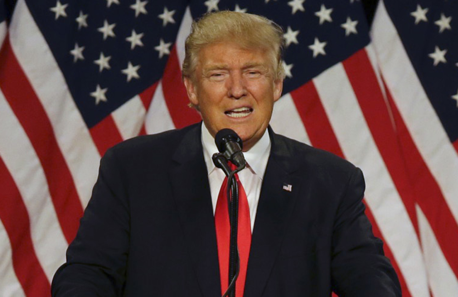 New poll: Just before James Comey’s firing, Trump’s approval was already slumping