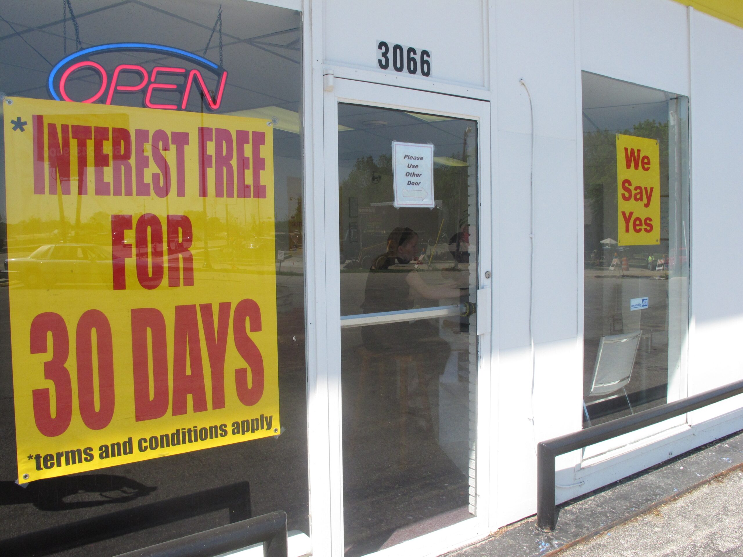 Payday lenders tout overwhelmingly positive feedback