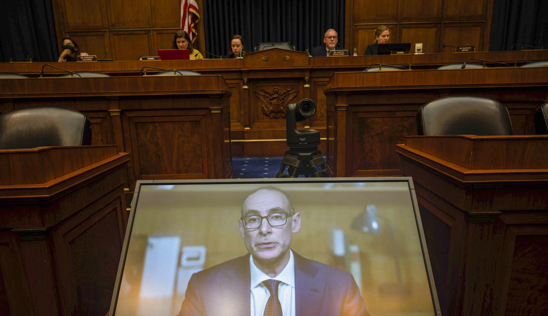 Congress grills Abbott executive over failures in infant formula plant shutdown