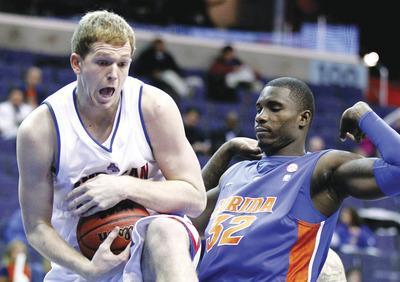 Lumpkins throws kink into American’s plans