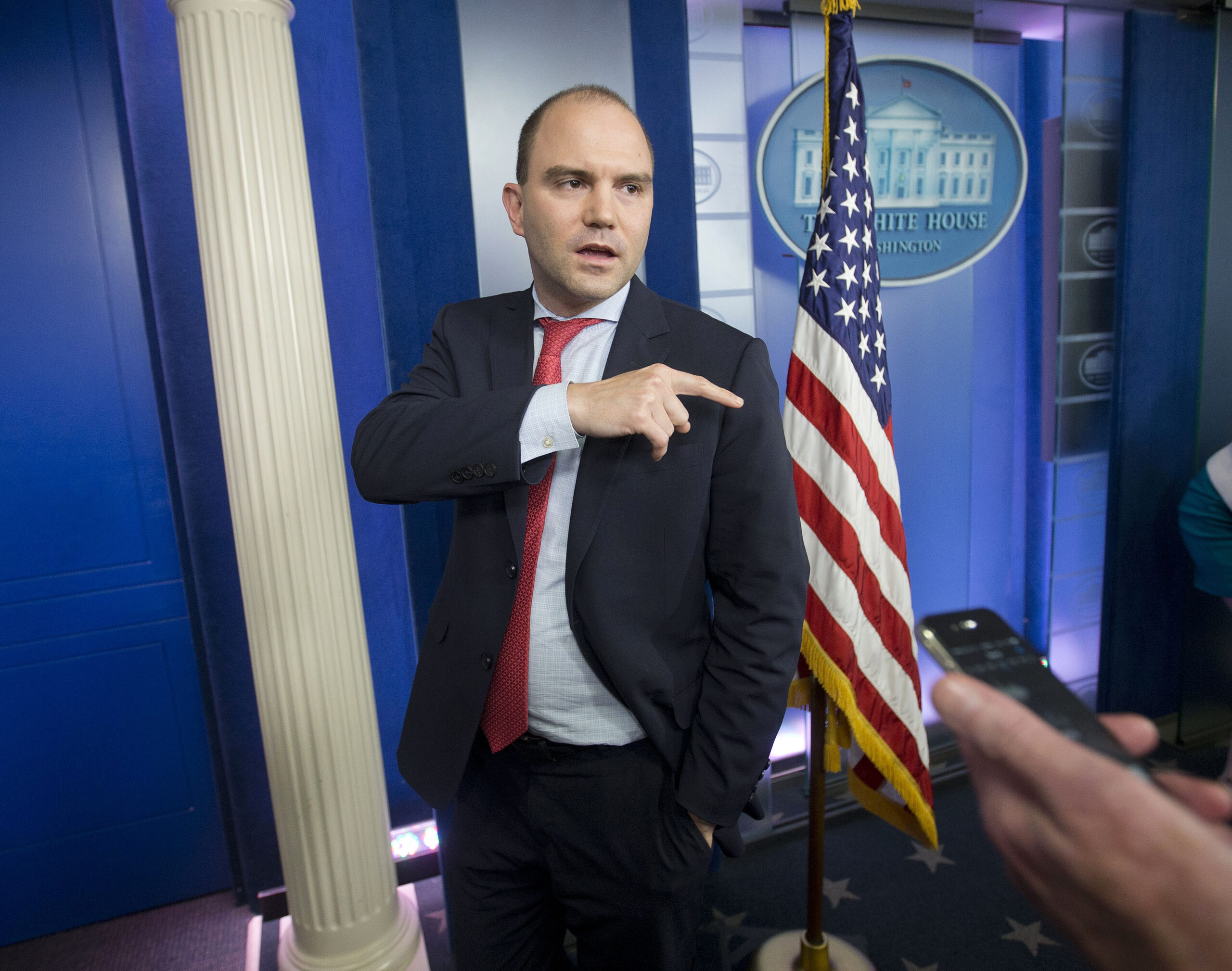 White House: ‘Sense of urgency’ after Paris attacks