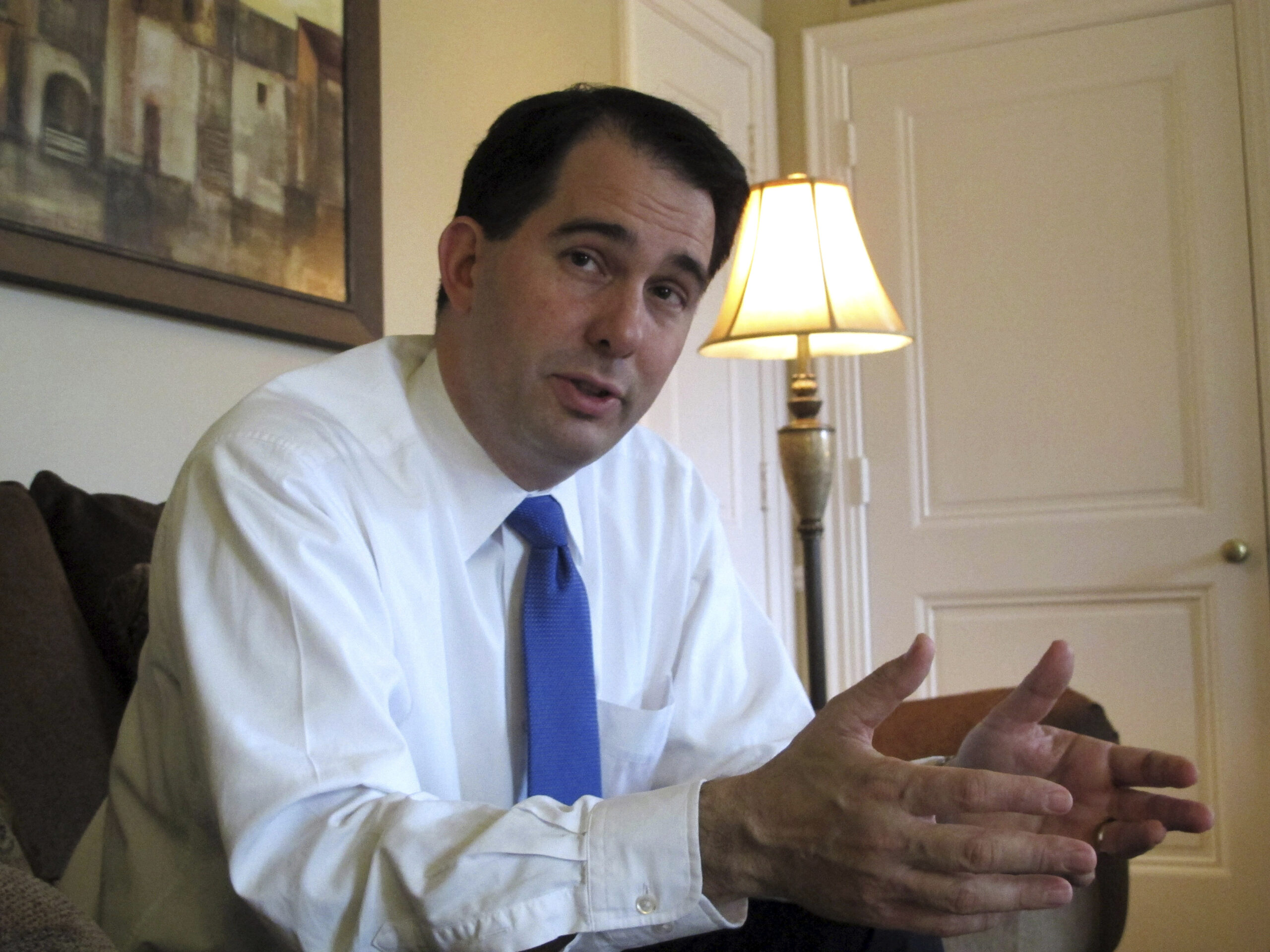 Wisconsin unions struggle to stay certified