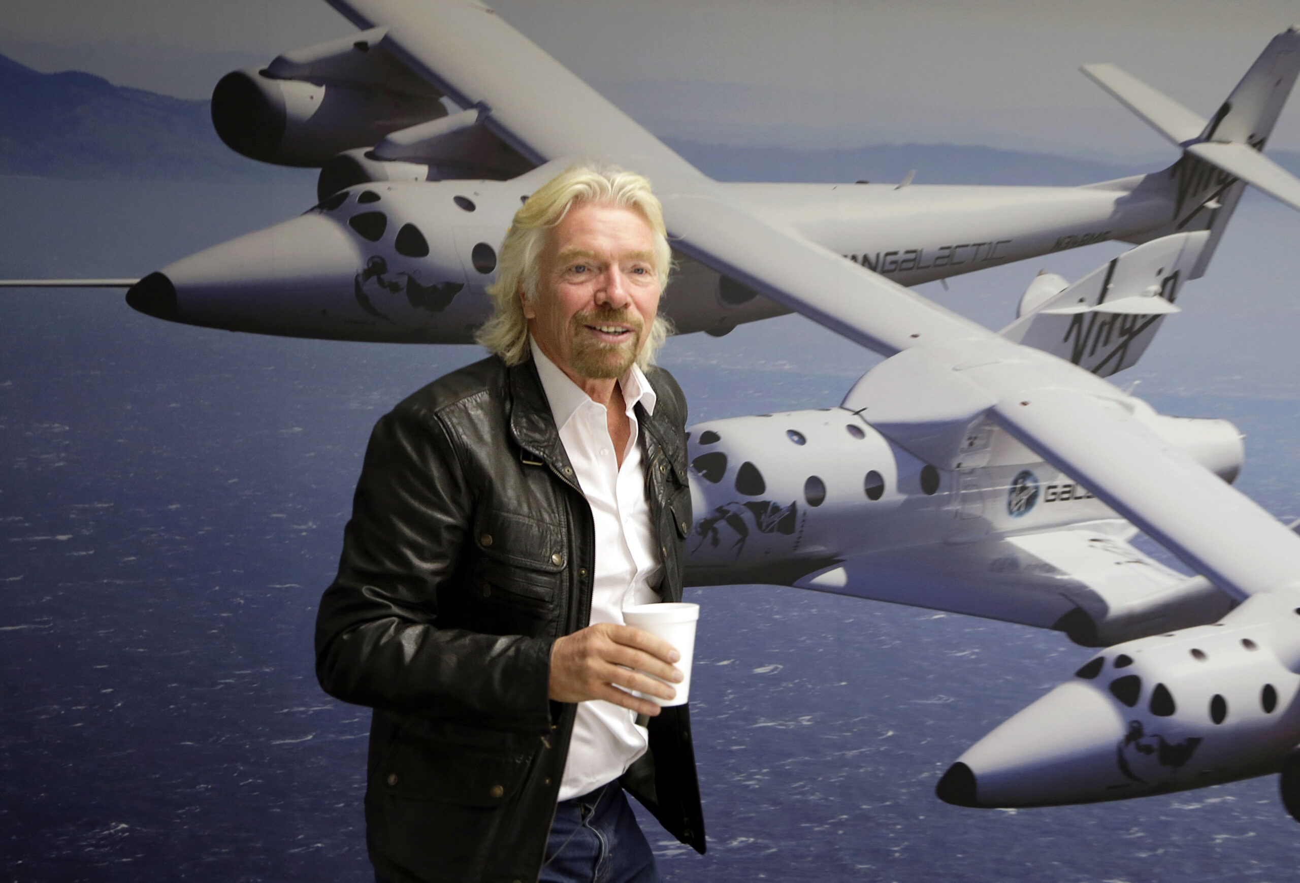 Emirati firm promises to send citizen into space
