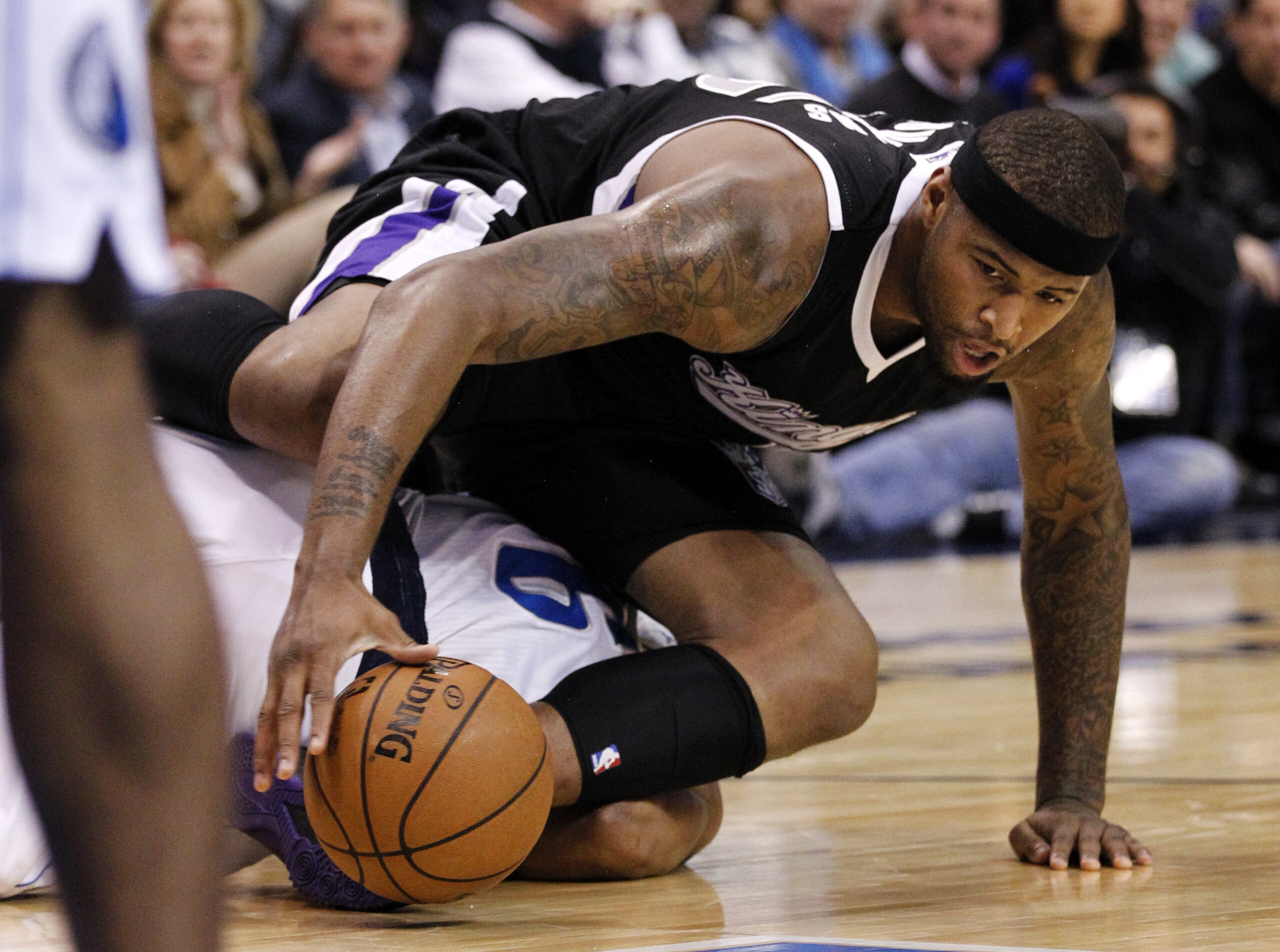 Kings center DeMarcus Cousins suspended 1 game