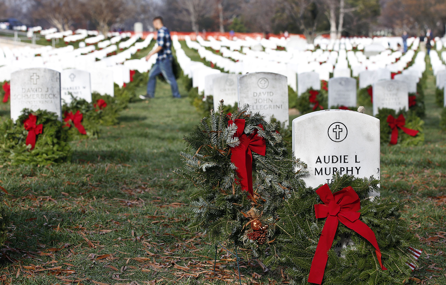 Nearly half of Arlington National Cemetery graves could be bare this holiday season