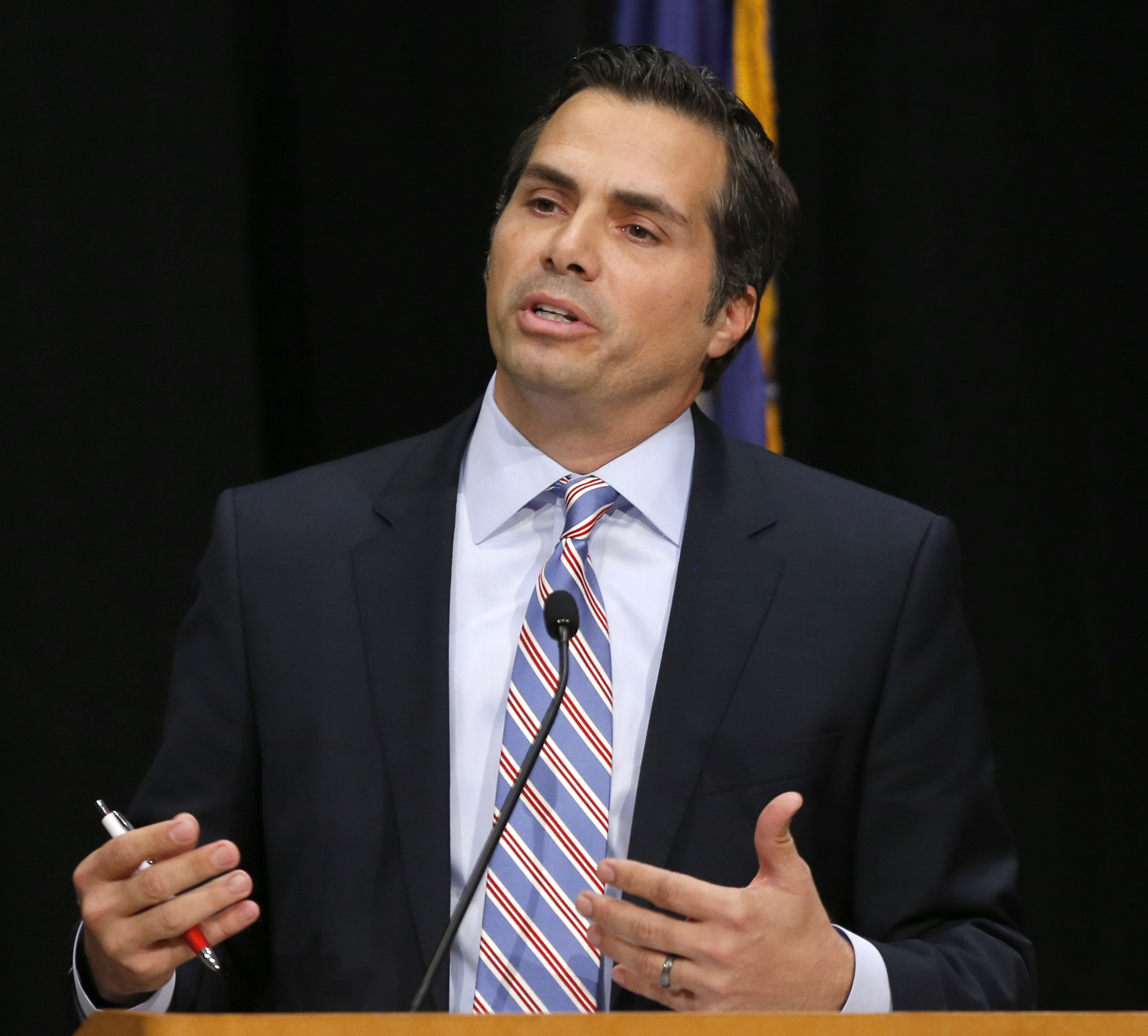 Greg Orman wins key endorsement