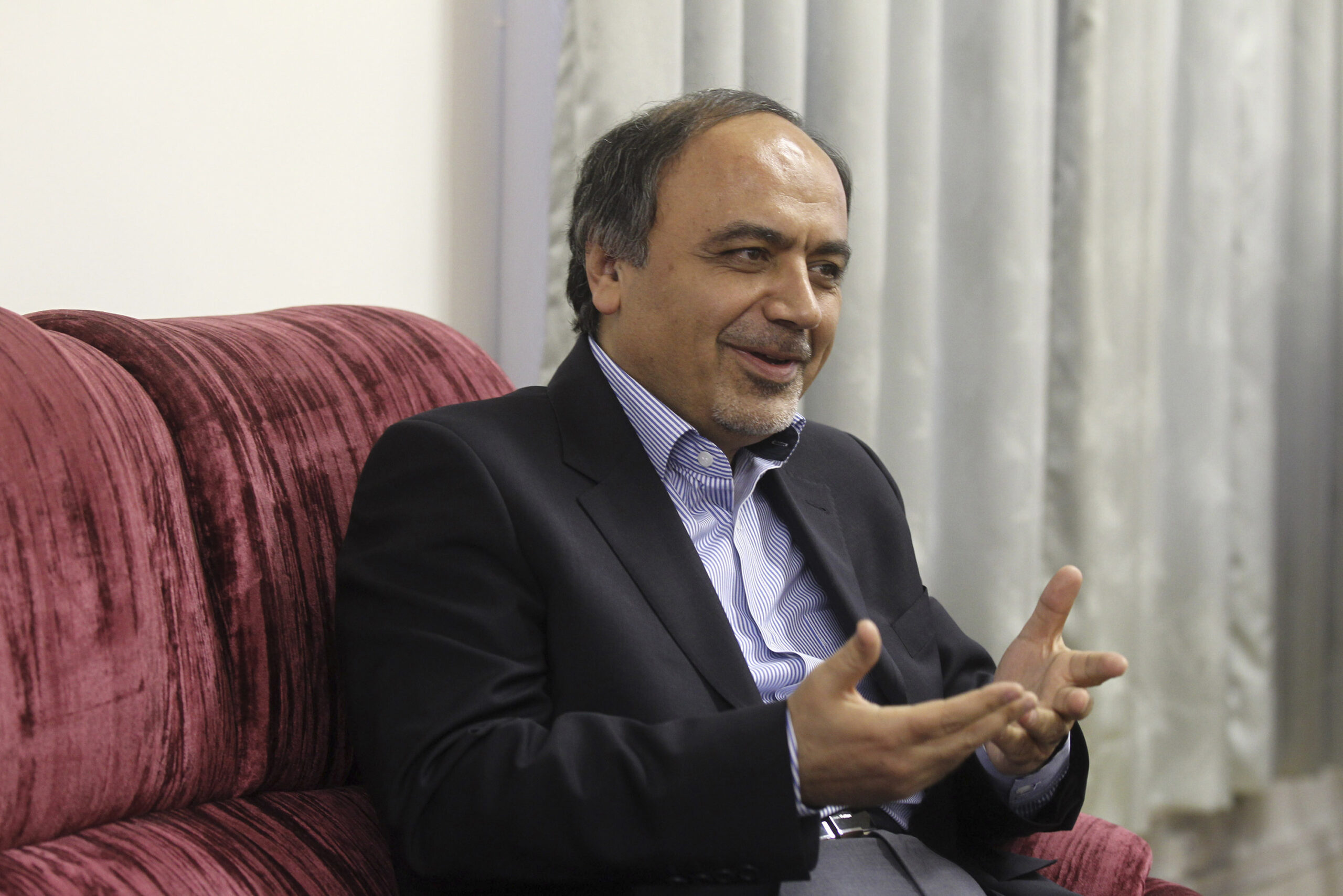 Obama signs bill aimed at blocking Iran’s UN envoy