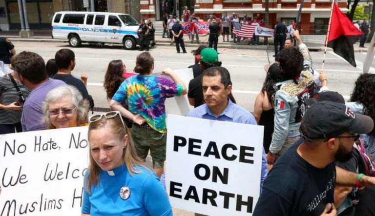 Russians backed two different Facebook groups and organized events for the same time and place. (Image courtesy screenshot)