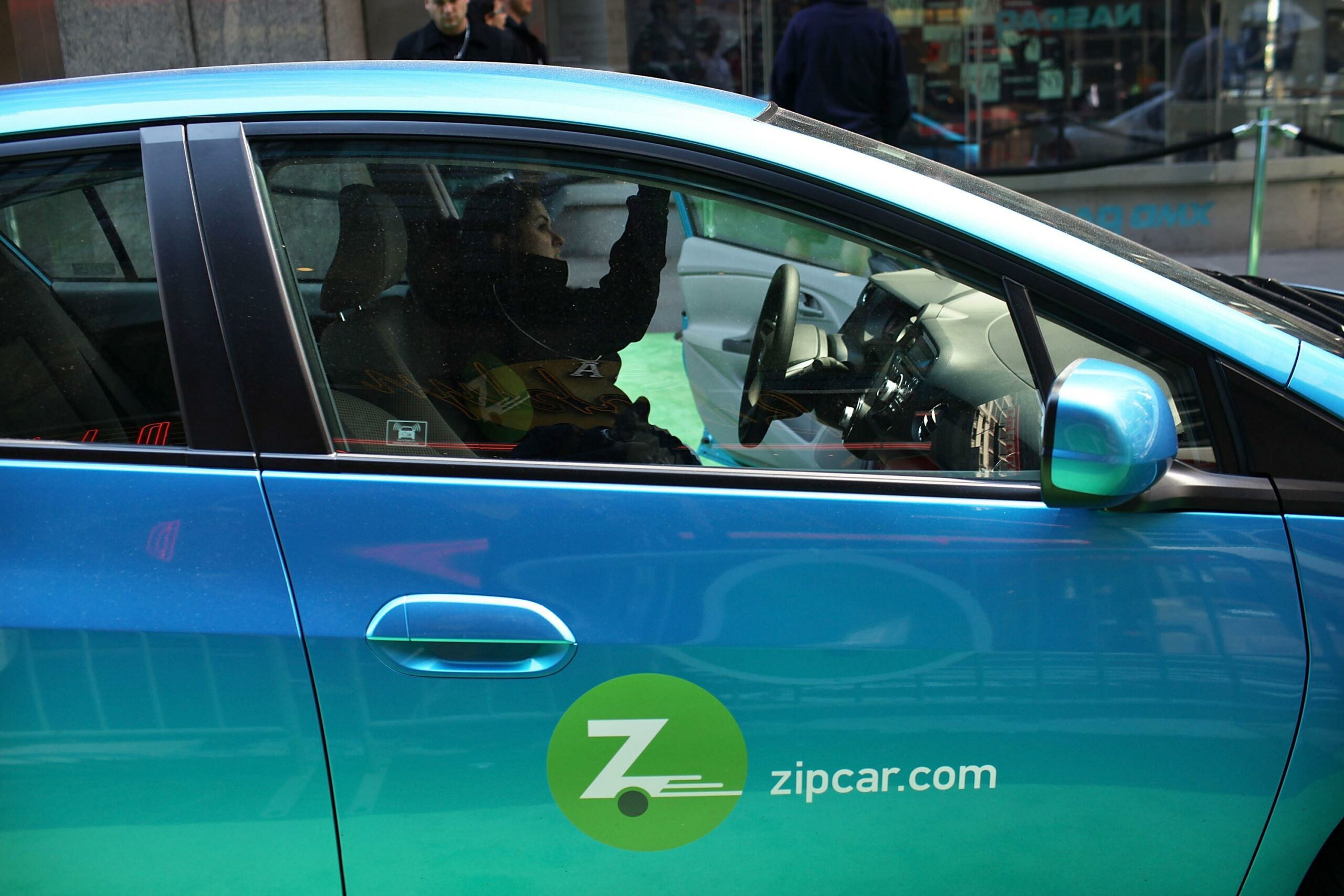 Zipcar raises its prices in D.C.