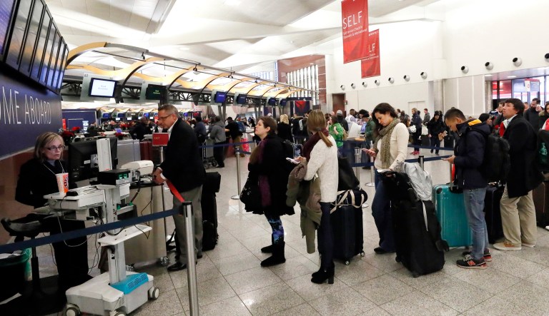 The airport said on Twitter that the outage 