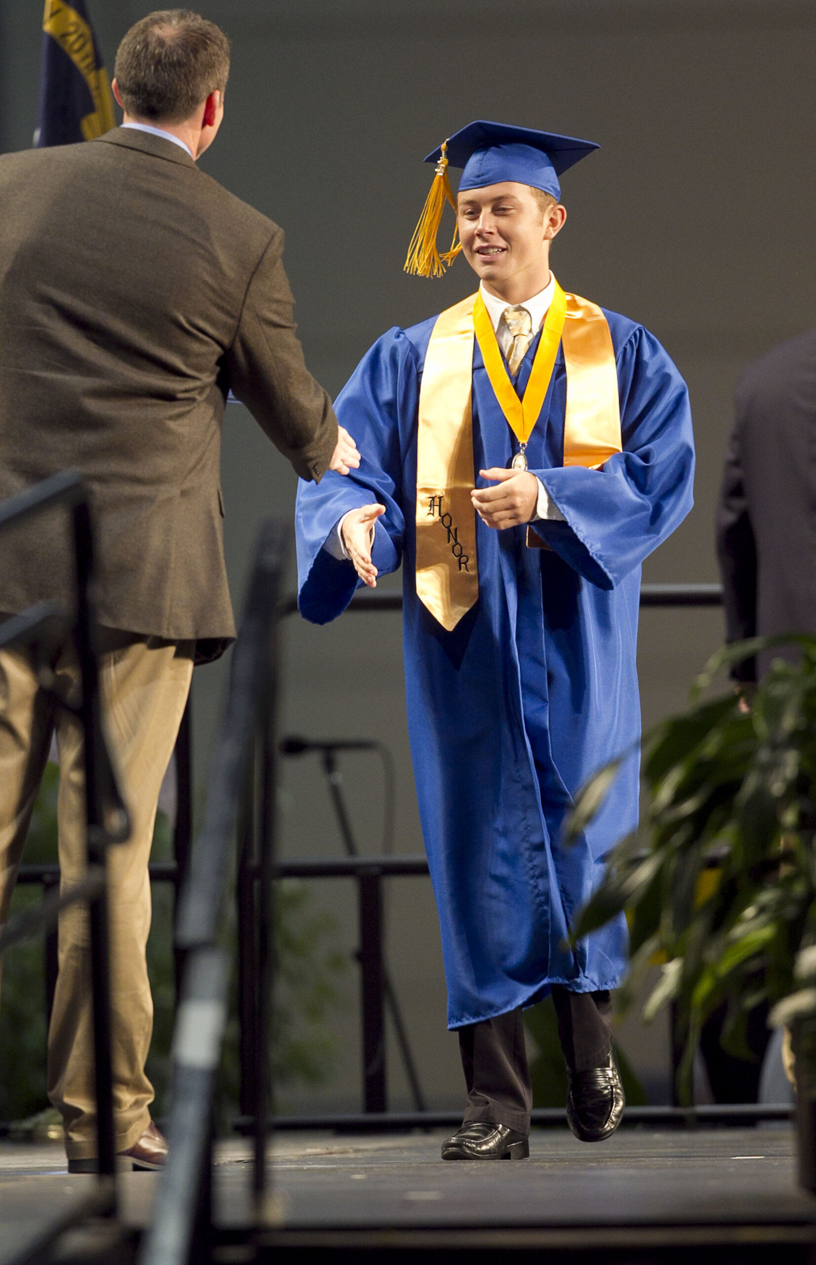 McCreery gets CMT award, diploma from NC school