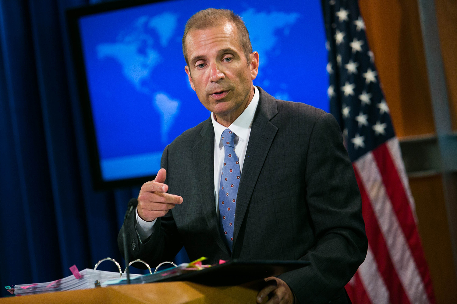 State Dept. pleads ignorance on new Clinton emails