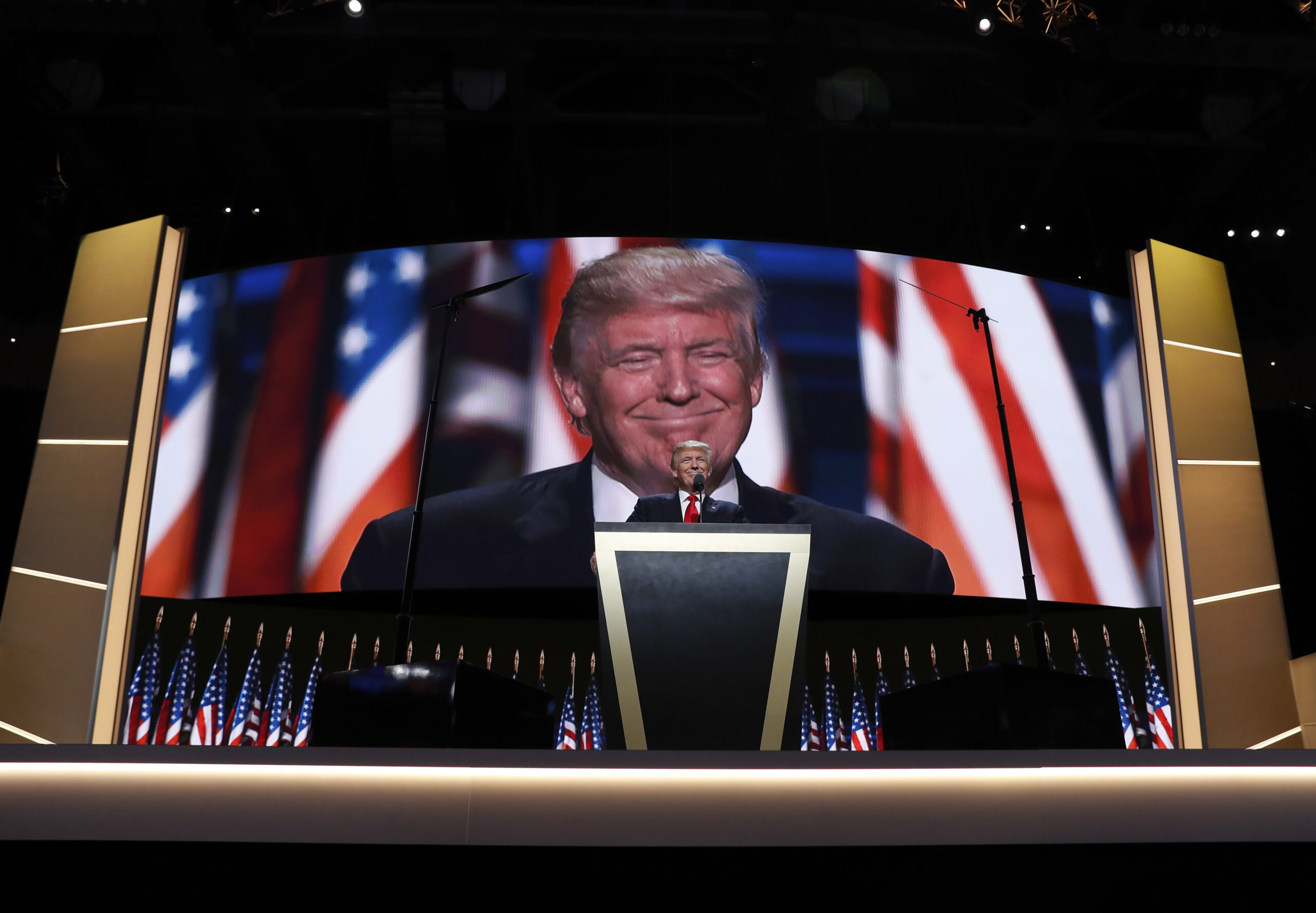 Trump sticks to his message