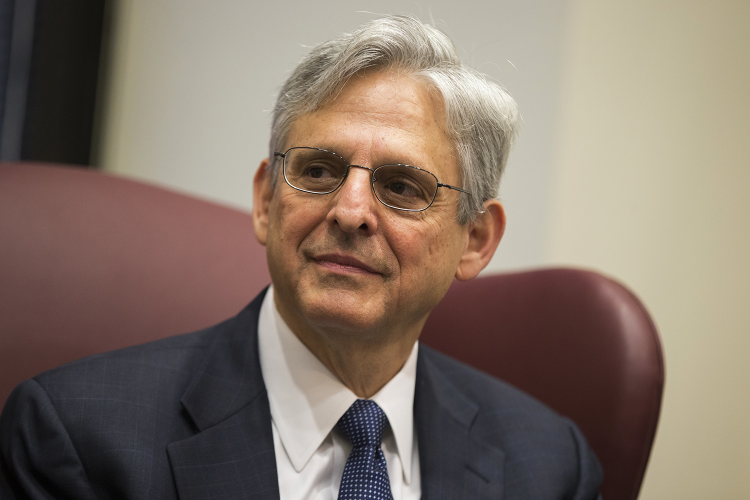 Clinton doesn’t commit to Garland as Supreme Court pick